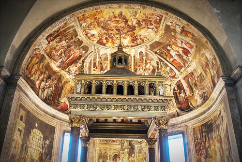 Basilica of San Pietro in Vincoli, apse of the church with mannerist frescoes