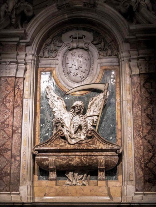 Basilica of San Pietro in Vincoli, tombstone of Cardinal Cinzio P. Aldobrandini