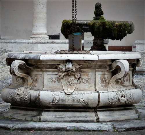 Well on the courtyard of the old monastery by the Basilica of San Pietro in Vincoli