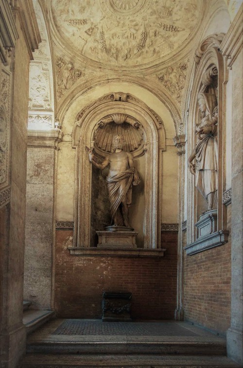 Palazzo Mattei di Giove, staircase decorations