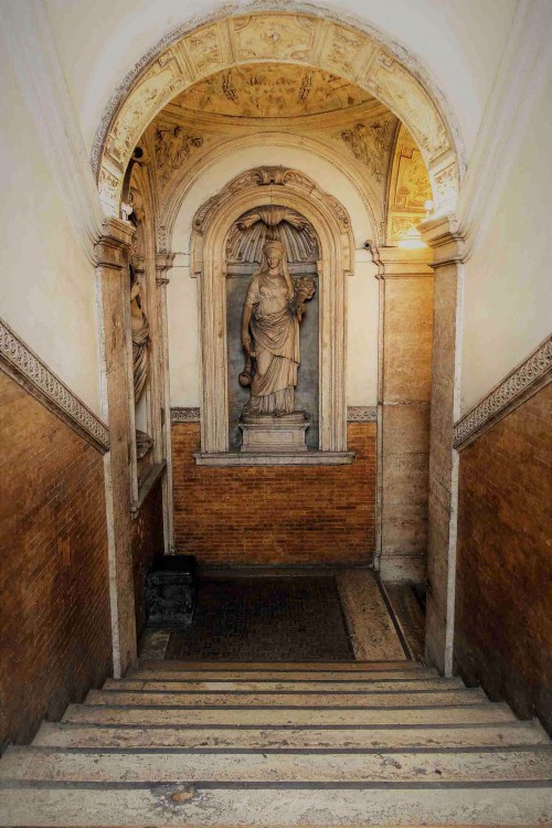 Palazzo Mattei di Giove, decorations of the staircase