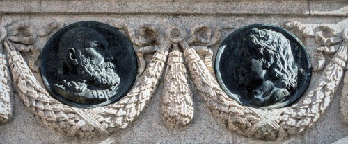 Statue of Giordano Bruno, medallions with the images of P. Ramus and L. Vanini