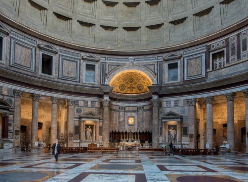 Pantheon, interior