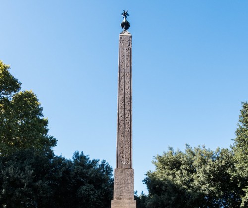 Obelisk Antinousa na wzgórzu Pincio