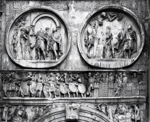 Triumphant Arch of Emperor Constantine the Great, medallions depicting Emperor Hadrian and frieze with a siege of Verona by Constantine