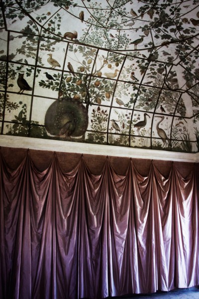 Villa Medici, Bird Pavilion of Cardinal Ferdinand de Medici, decorations by Jacopo Zucchi (imitation of an aviary)