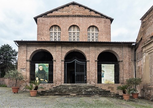 Church of Santa Balbina, façade