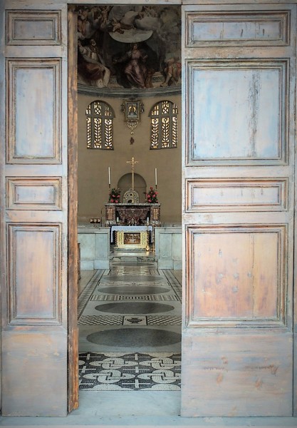 Church of Santa Balbina, main enterance