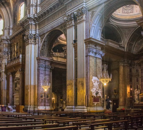 Basilica of Santi Apostoli, the epitaph with the heart of Maria Clementina Sobieska