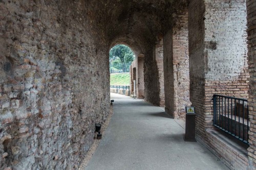 Circus Maximus, pozostałości dawnych trybun hipodromu