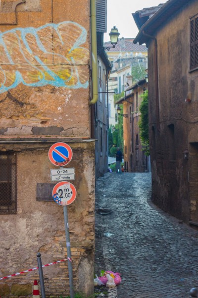 A small street in Trastevere leading to the church of Santa Maria in Cappella