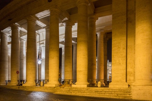 Colonnade in St. Peter Square, Gian Lorenzo Bernini