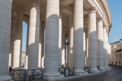 Colonnade in St. Peter Square, Gian Lorenzo Bernini