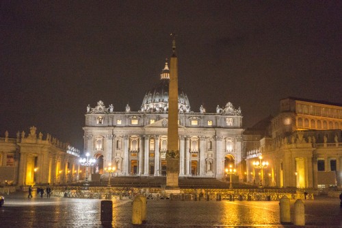 Plac św. Piotra (pizza di San Pietro) na Watykanie