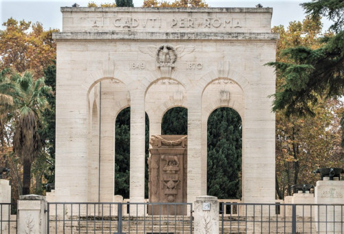 Mausoleo Ossario Garibaldino (Pomnik poległych za wolność), wzgórze Janiculum