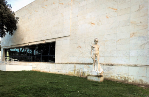 Foro Italico, Casa delle Armi, eastern facade of the building, Luigi Moretti