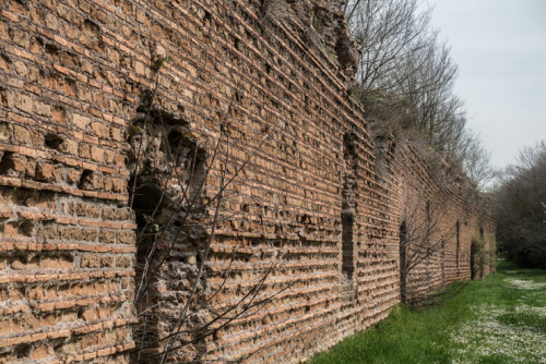 The Hippodrome (wall surrounding the running track), the complex of the Maxentius villa on via Appia