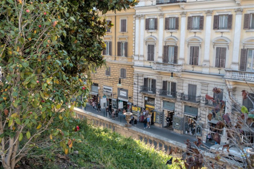 Villa Aldobrandini, view of via Nazionale