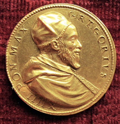 Medal upamiętniający papieża Grzegorza XIV, 1590 rok, zdj. Wikipedia