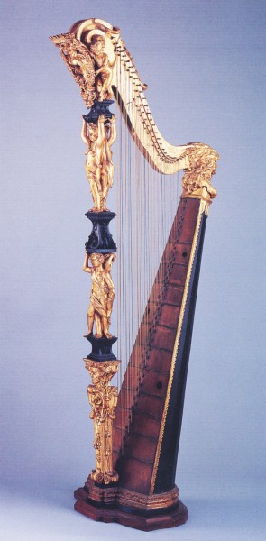 Harfa Barberini, Museo Nazionale degli Strumenti Musicali di Roma, zdj. Wikipedia