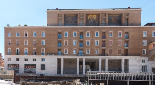 Piazza Augusto Imperatore - building of the Pontifical Croatian College of St. Jerome