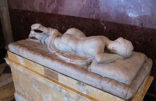 Sleeping Hermaphrodite, Museum Hermitage, St. Petersburg, pic. Wikipedia