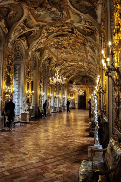 Palazzo Doria Pamphilj, Sala Zwierciadlana