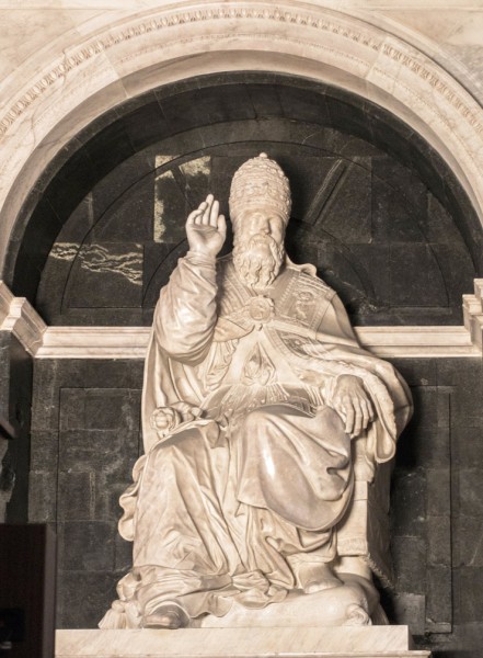 Nagrobek papieża Klemensa VII w absydzie bazyliki Santa Maria sopra Minerva