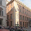 Palazzo Giustiniani przy Piazza di San Luigi dei Francesi - obecnie siedzina Senatu włoskiego parlamentu