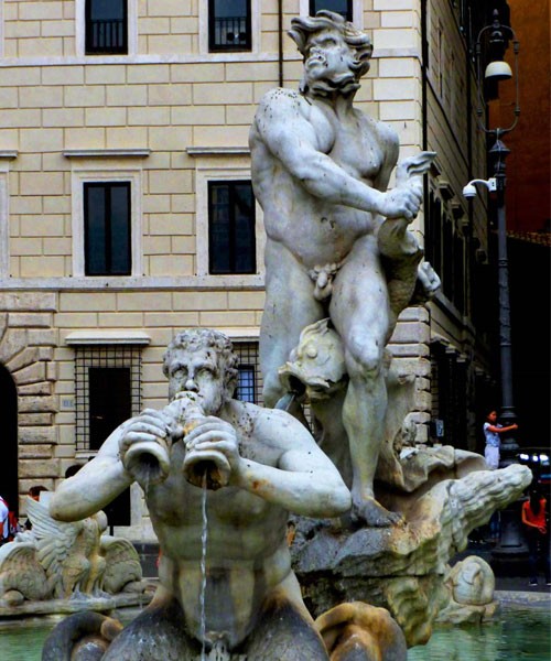 Fontana del Moro, figure of a Moor according to the design of Gian Lorenzo Bernini, Piazza Navona