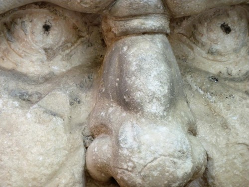 Fontana del Mascherone di Santa Sabina, fragment