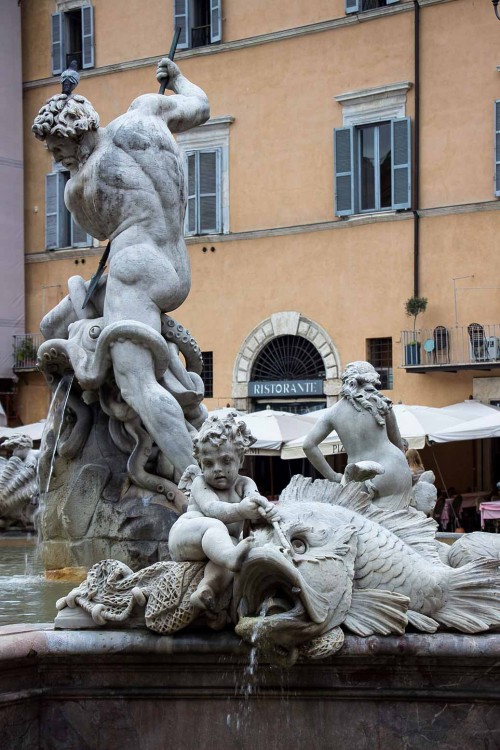 Fontana del Nettuno, Piazza Navona