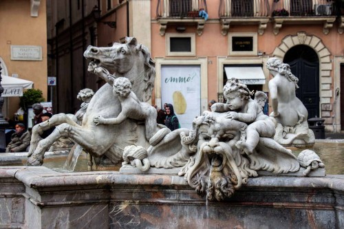 Fontana del Nettuno, Piazza Navona