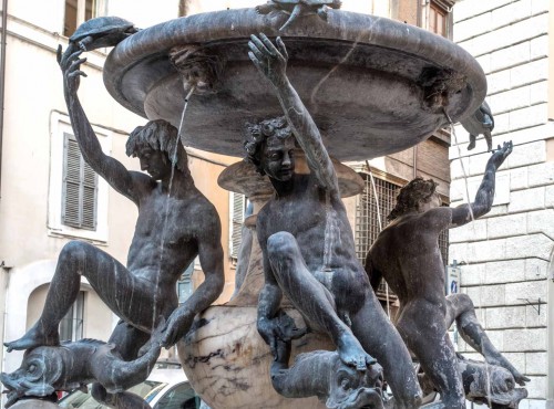 Fontana delle Tartarughe, Piazza Mattei