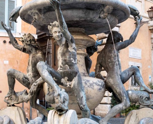 Fontana delle Tartarughe, Piazza Mattei