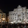 Fontana di Trevi, Piazza di Trevi