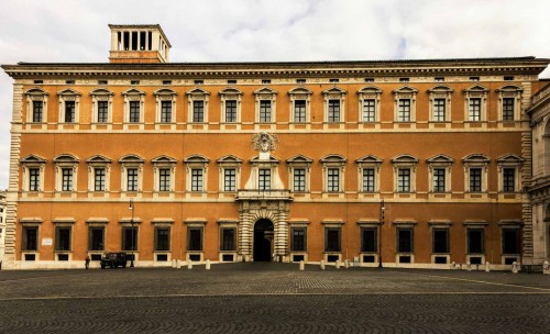 Domenico Fontana, Lateran Palace