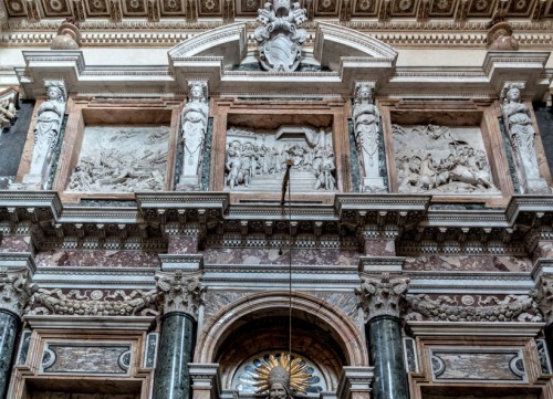 Domenico Fontana, design of the tombstone of Pope Pius V, Sistine Chapel (Cappella Sistina), fragment, Basilica of Santa Maria Maggiore