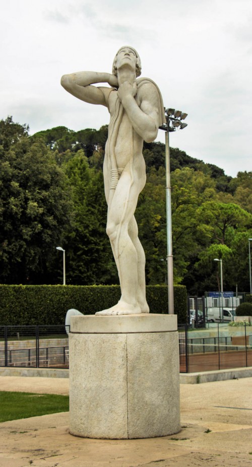 Foro Italico, statue of an athlete, decoration of the tennis court