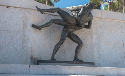 Foro Italico, rzeźba dekorująca trybunę honorową Stadio dei Marmi