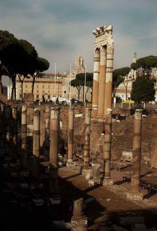 Forum of Caesar seen from Forum Romanum