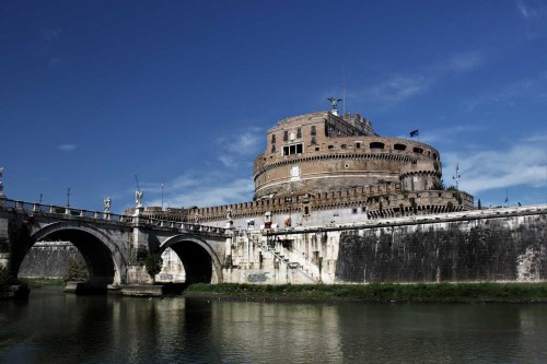 Bridge of the Holy Angel (Ponte Sant’Angelo) and Castle of the Holy Angel (Castel Sant’Angelo) – the former  Mausoleum of Hadrian