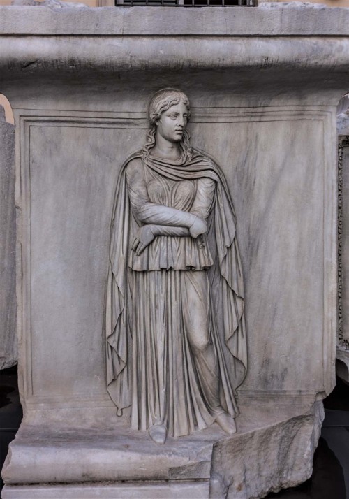 Hadrianeum, Galia or Germania – personification of the province, Musei Capitolini