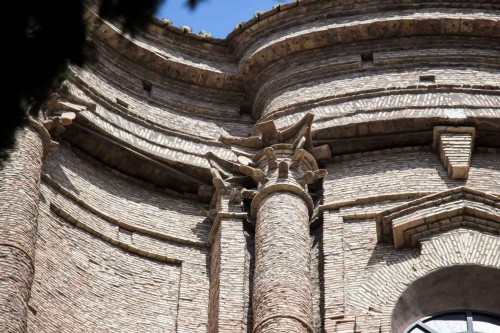 Sant'Andrea delle Fratte, fragment wieży Francesco Borrominiego