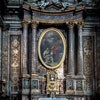 Sant'Andrea delle Fratte, kaplica św. Anny z obrazem G. Battoniego i leżącym posągiem św. Anny