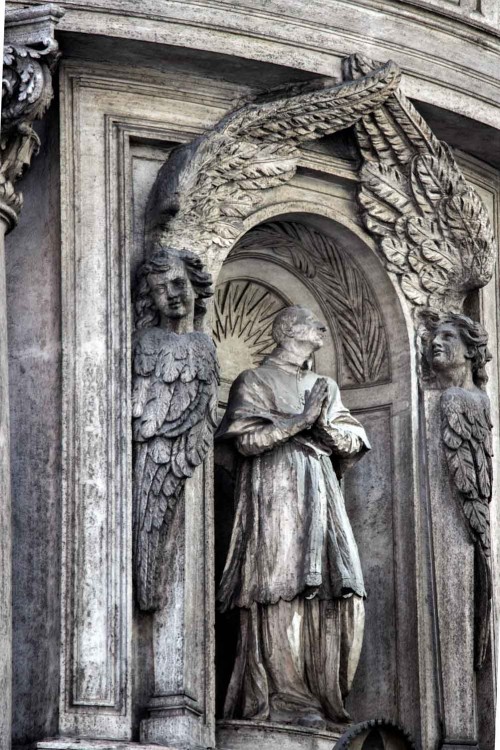San Carlo alle Quattro Fontane, detal fasady - św. Karol Boromeusz