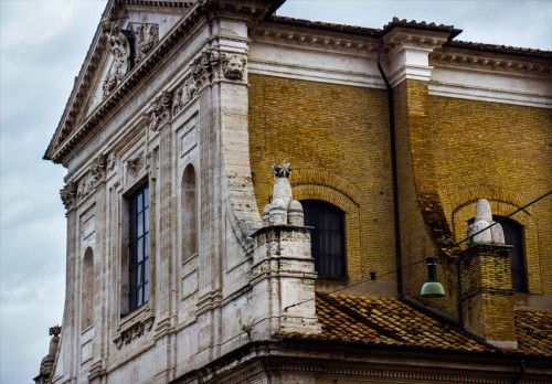 Church of San Girolamo dei Croati, upper part of the façade with stars and monti – heraldic elements of the coat of arms of Pope Sixtus V