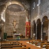 San Lorenzo in Piscibus, wnętrze dzisiejszego kościoła, rekonstrukcja z lat 50. XX w.