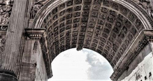 Triumphant arch of Emperor Septimius Severus, rosettes of the vault of the main span