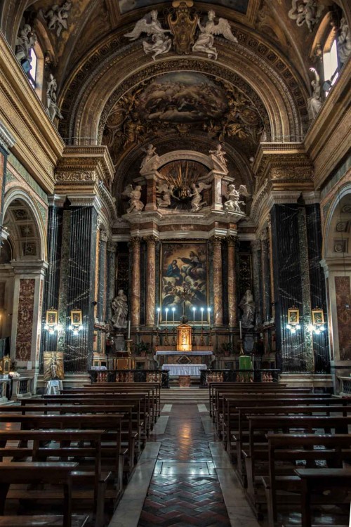 Church of Santissimi Nomi di Gesù e Maria, view of the interior